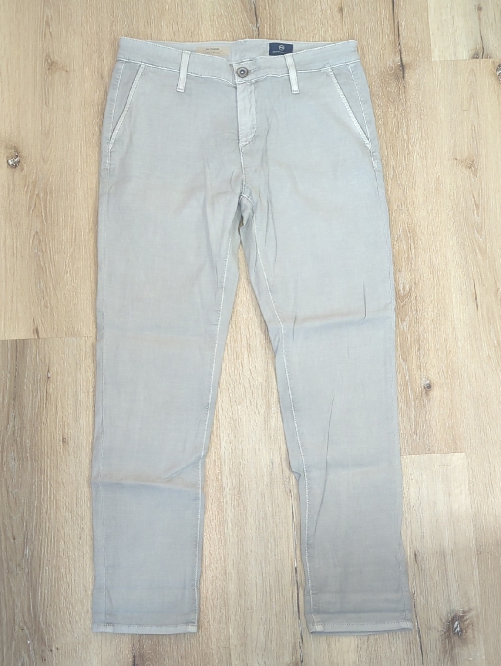 Ag Adriano Goldschmied Slim Straight Jeans in Light Gray